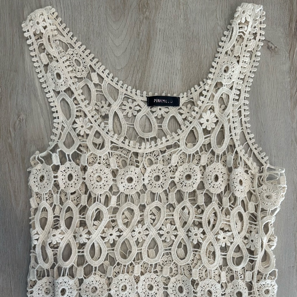 Pinkmelo Crochet Lace Tank Top S Fringed Hem Sleeveless Scoop Neck Cream